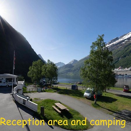 Geirangerfjorden Feriesenter Hotell Eksteriør bilde