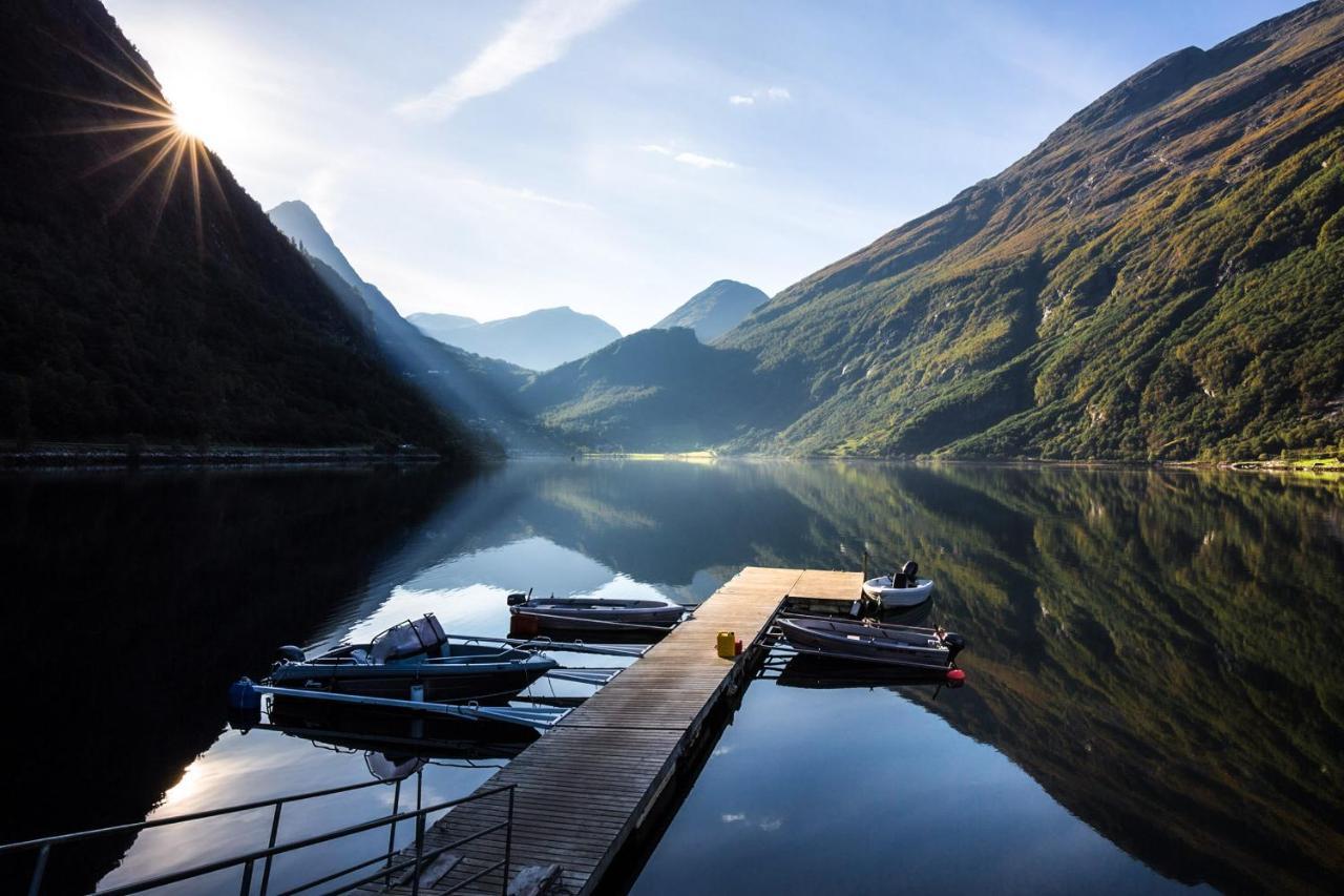 Geirangerfjorden Feriesenter Hotell Eksteriør bilde