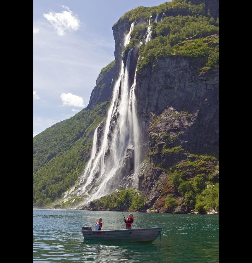 Geirangerfjorden Feriesenter Hotell Eksteriør bilde